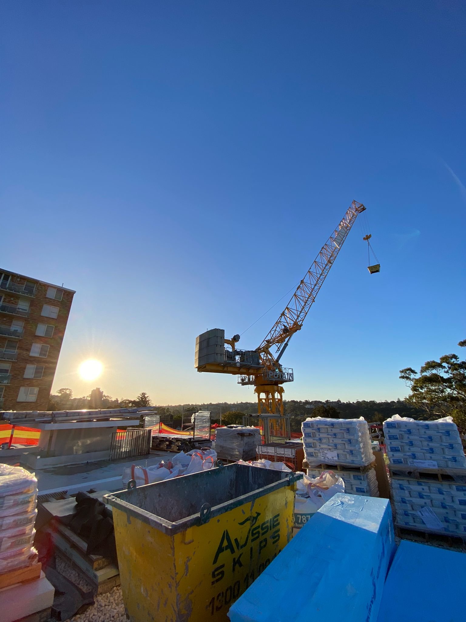 9c5c5aeb-8282-476a-841a-93f77f3899fd